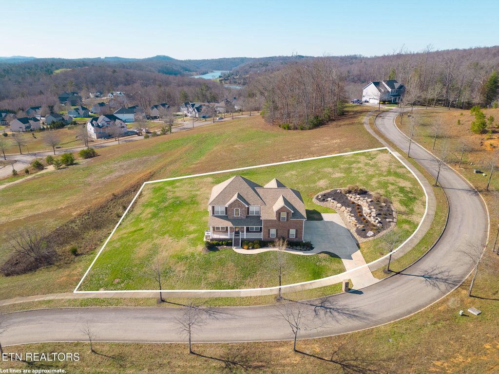 Photo of 101 Littonberry St, Oak Ridge, TN 37830 (MLS # 1323273)