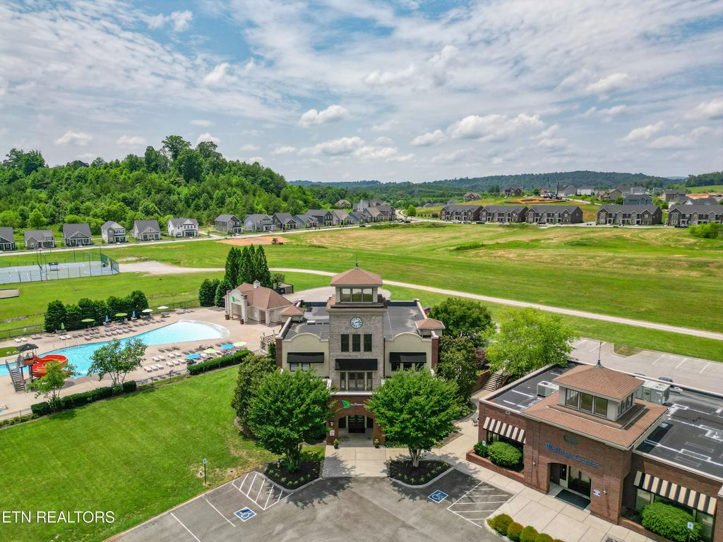 Photo of 101 Littonberry St, Oak Ridge, TN 37830 (MLS # 1323273)