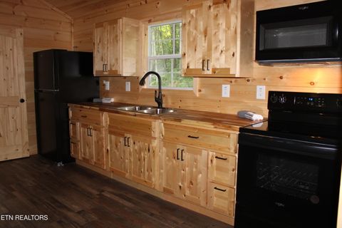 Tiny photo for 137 John Cox Rd, Deer Lodge, TN 37726 (MLS # 1336873)