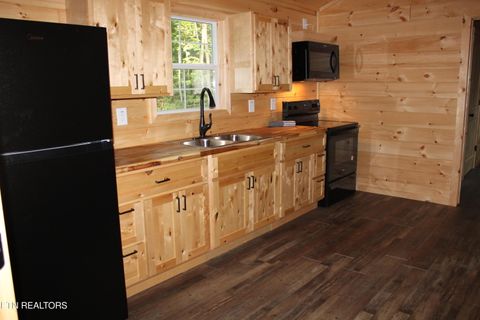 Tiny photo for 137 John Cox Rd, Deer Lodge, TN 37726 (MLS # 1336873)