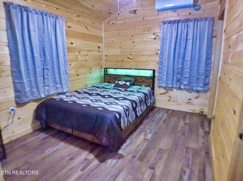 Tiny photo for 137 John Cox Rd, Deer Lodge, TN 37726 (MLS # 1336873)