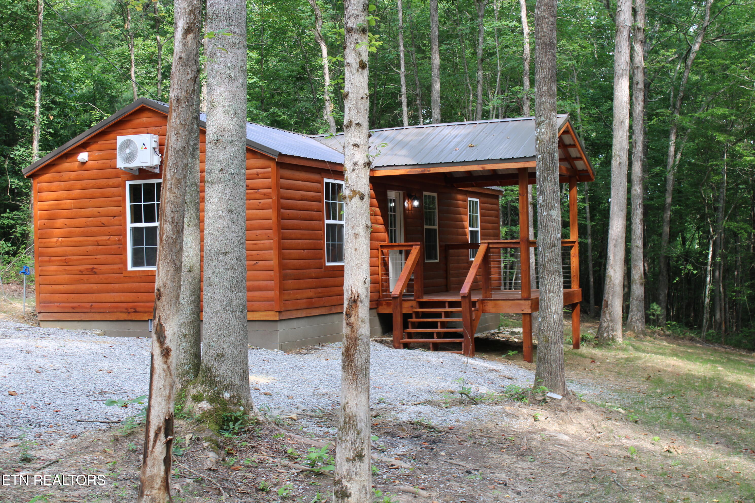 137 John Cox Rd