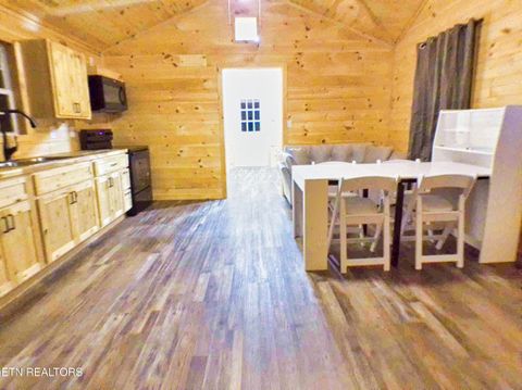 Tiny photo for 137 John Cox Rd, Deer Lodge, TN 37726 (MLS # 1336873)