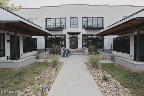 Tiny photo for 3415 N Broadway St #105, Knoxville, TN 37917 (MLS # 1333796)