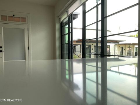 Tiny photo for 3415 N Broadway St #105, Knoxville, TN 37917 (MLS # 1333796)