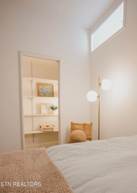 Tiny photo for 3415 N Broadway St #105, Knoxville, TN 37917 (MLS # 1333796)