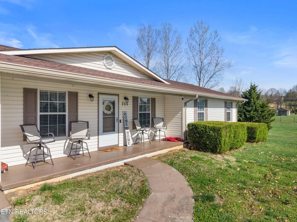 Photo of 355 Cate Byrd Rd, Kodak, TN 37764 (MLS # 1333261)