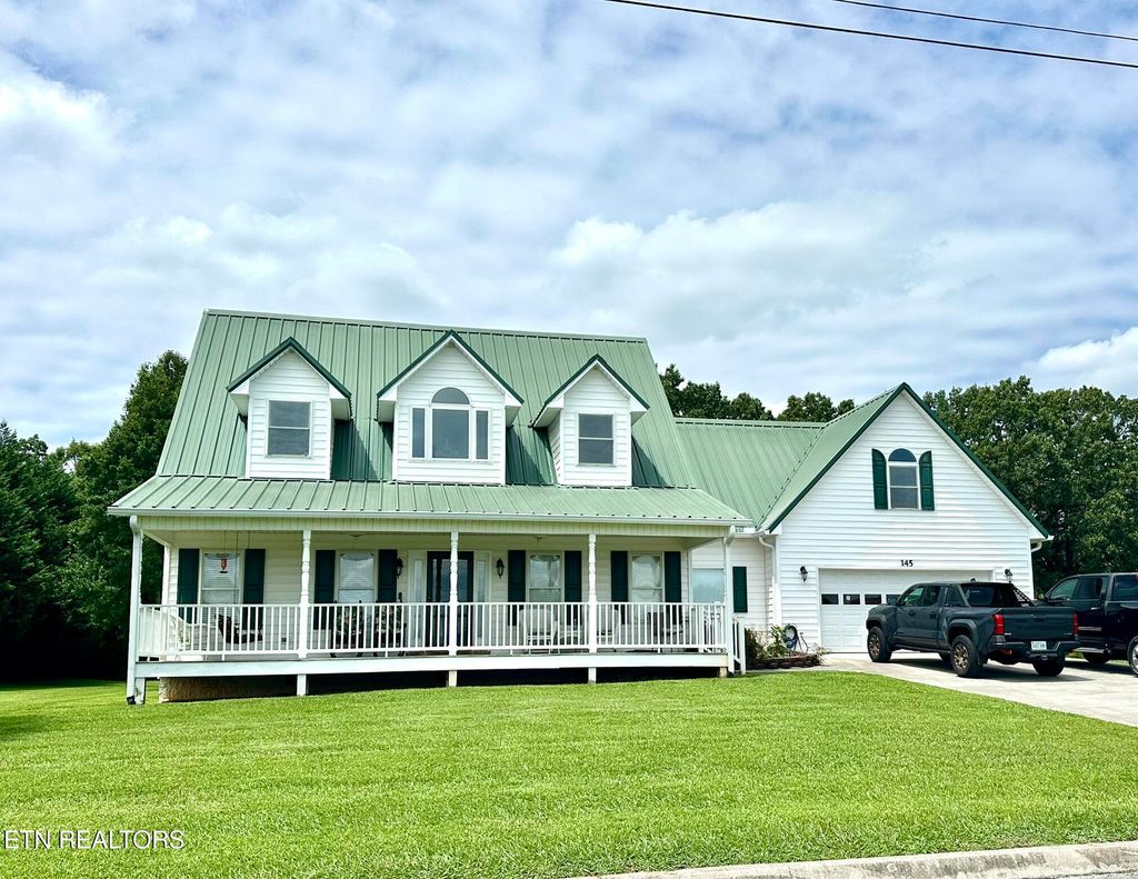 Photo of 145 Skyline Drive, Dandridge, TN 37725 (MLS # 1311457)