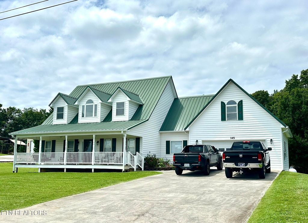 Photo of 145 Skyline Drive, Dandridge, TN 37725 (MLS # 1311457)