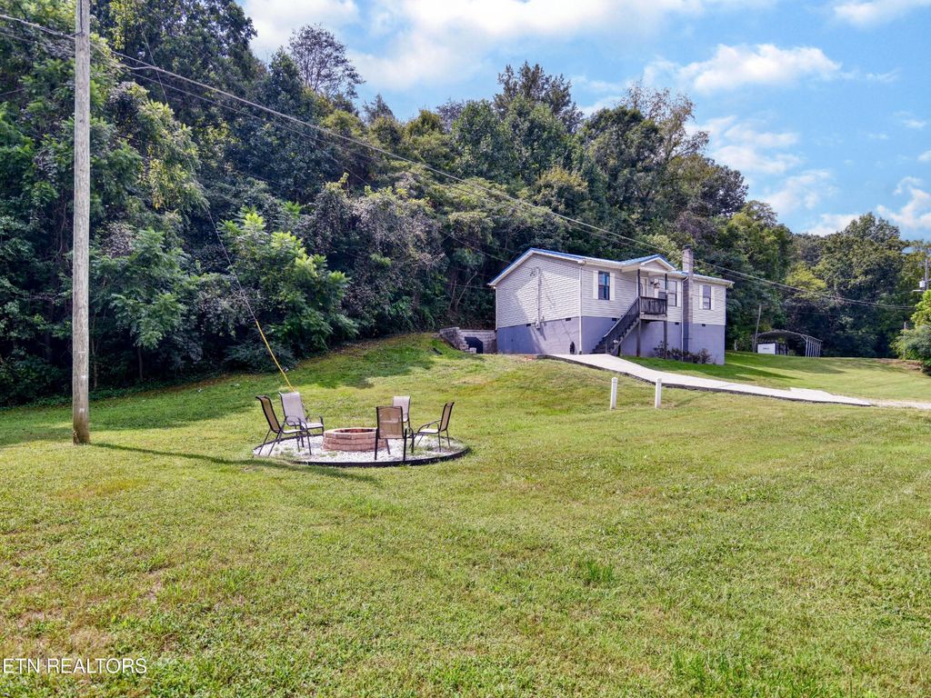 Photo of 3143 Blue Springs Rd, Strawberry Plains, TN 37871 (MLS # 1239737)