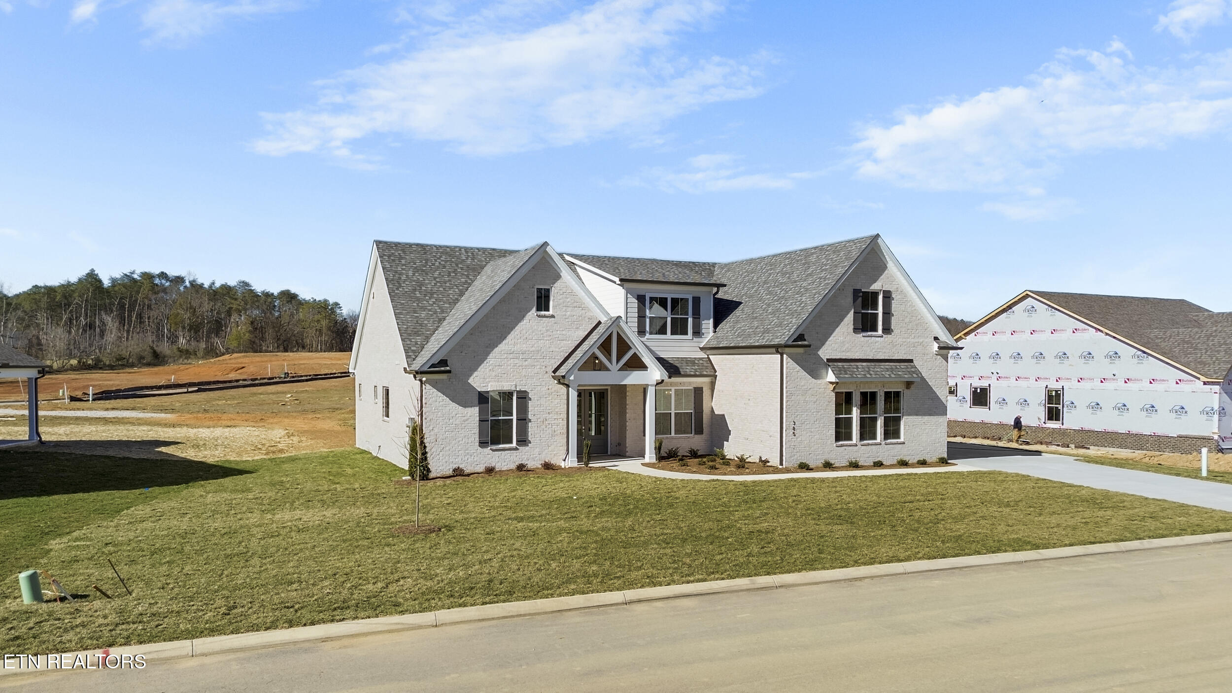 385 Poppy Place