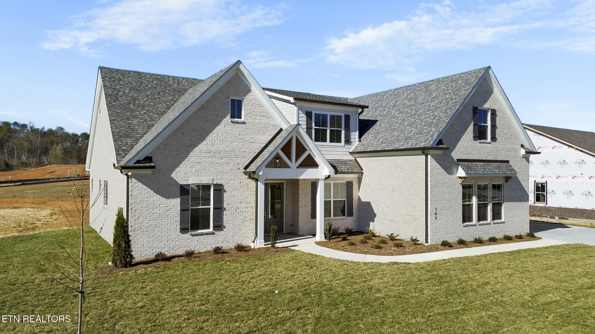 385 Poppy Place