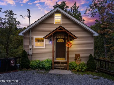 406 Edgewood Drive Gatlinburg TN 37738