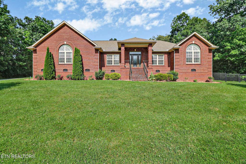 Photo of 1401 Holiday Drive, Crossville, TN 38555 (MLS # 1343465)