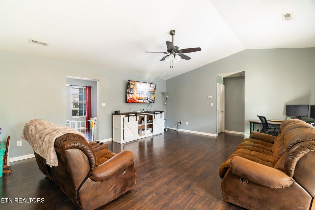 Photo of 5035 Cattail Lane, Corryton, TN 37721 (MLS # 1288402)