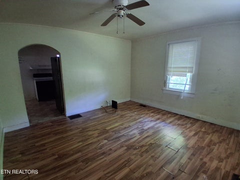 Tiny photo for 2528 Selma Ave, Knoxville, TN 37914 (MLS # 1347546)