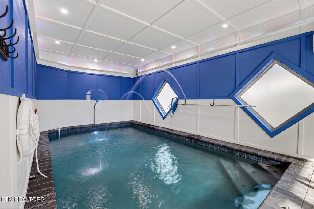 Photo of 3138 White Falcon Way, Pigeon Forge, TN 37863 (MLS # 1298467)