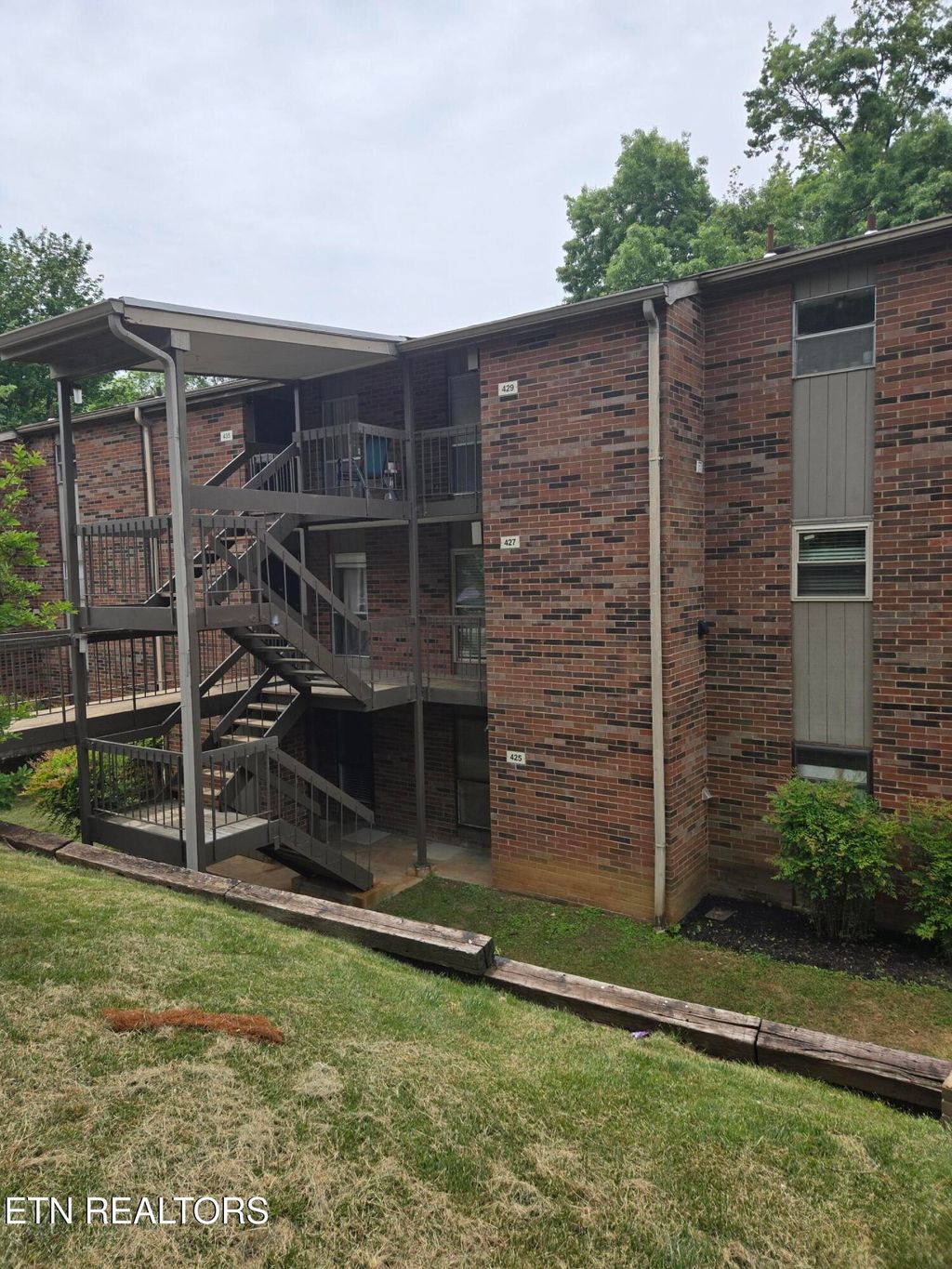 Photo of 435 Canberra Drive, Knoxville, TN 37923 (MLS # 1340063)