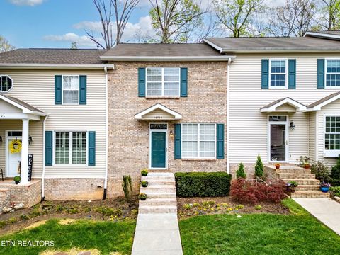 Photo of 10708 Prince Albert Way, Knoxville, TN 37934 (MLS # 1335546)