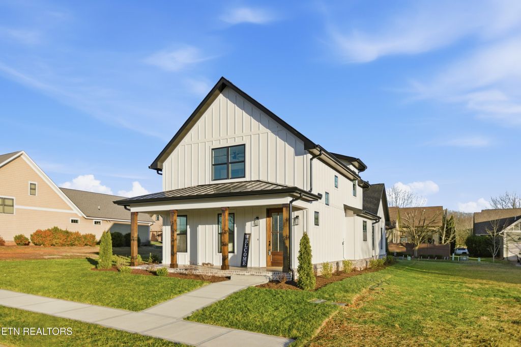 Photo of 263 Wildcat Run Drive, Loudon, TN 37774 (MLS # 1322421)