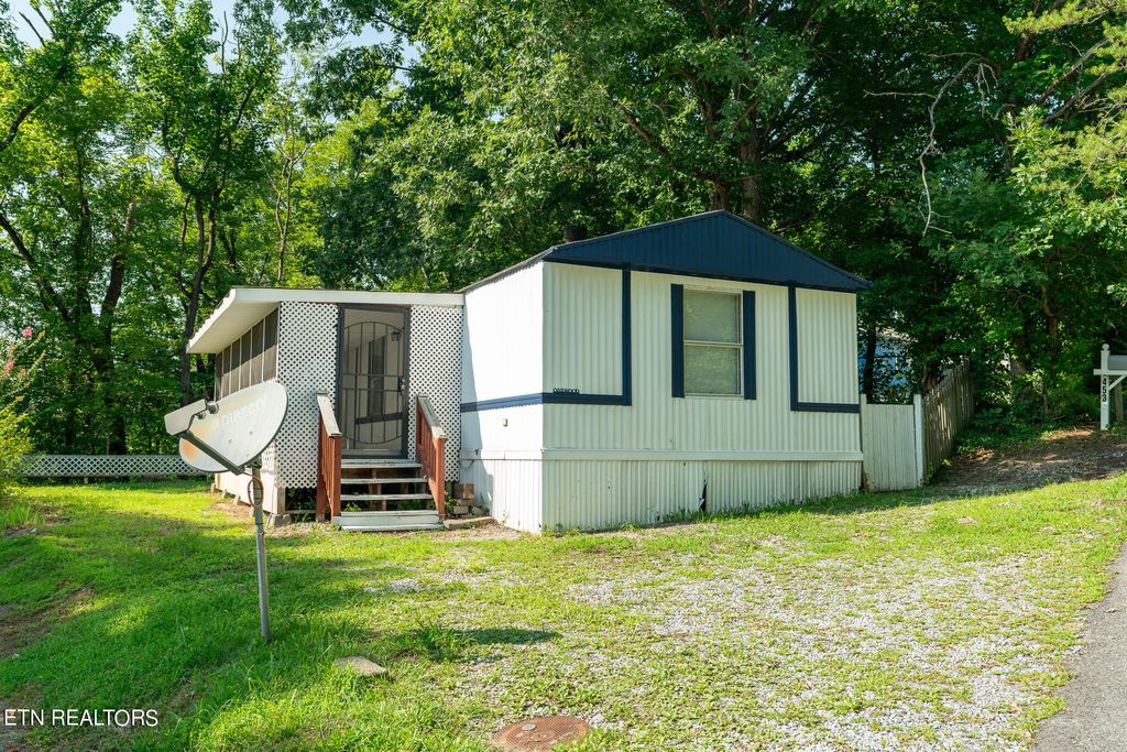 Photo of 453 Mountain View Lane, Pigeon Forge, TN 37863 (MLS # 1272213)