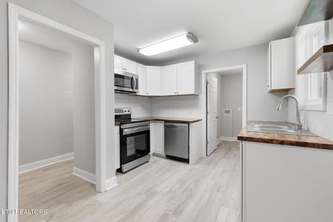 Tiny photo for 2548 Larkwood Lane, Knoxville, TN 37921 (MLS # 1340221)