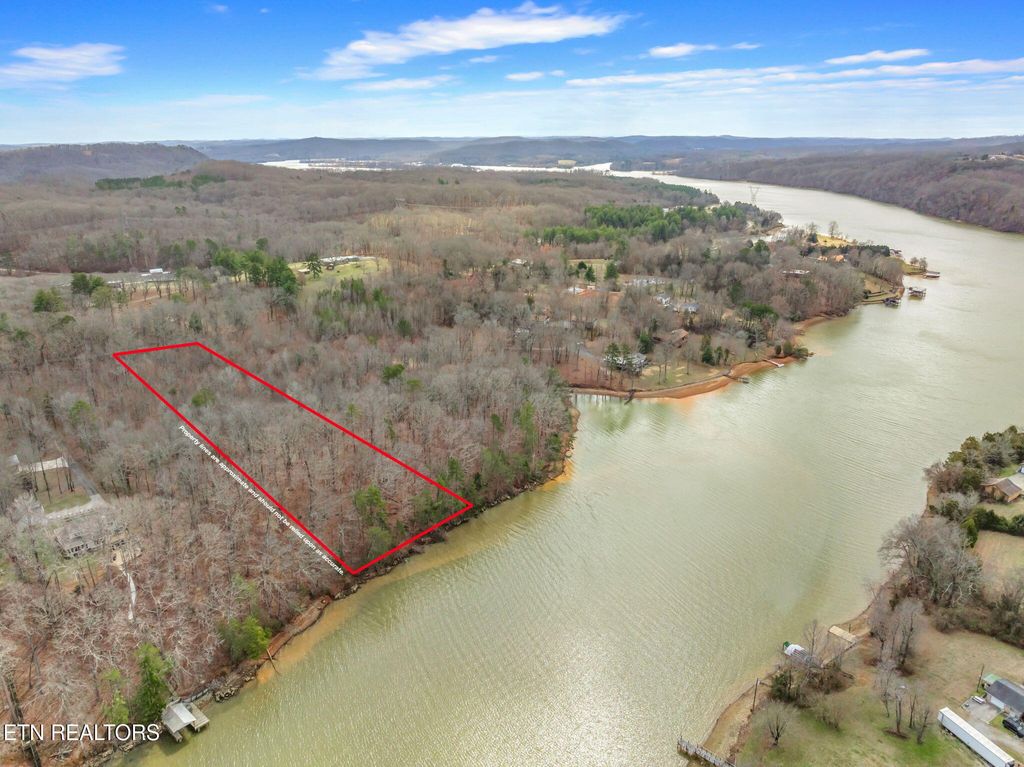 Photo of 130 Hart Orchard Rd, Kingston, TN 37763 (MLS # 1292165)