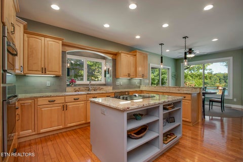 Tiny photo for 941 Kahite Tr, Vonore, TN 37885 (MLS # 1353891)