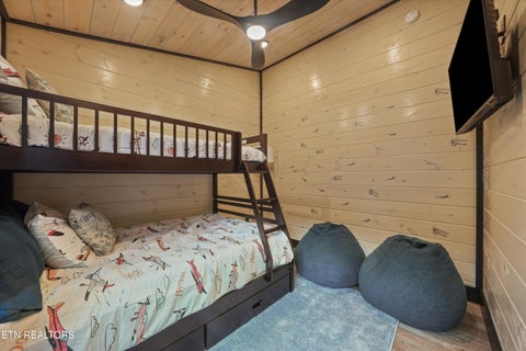 Tiny photo for 3297 Duncan Springs Rd, Sevierville, TN 37876 (MLS # 1355438)