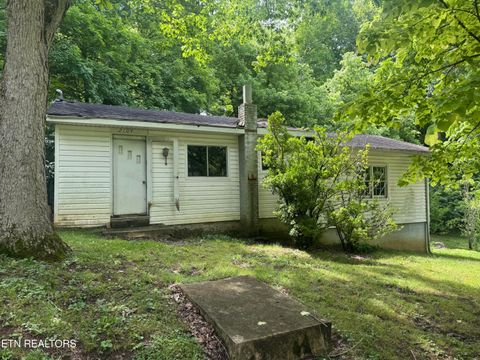 Photo of 2104 Stock Creek Rd, Knoxville, TN 37920 (MLS # 1342469)
