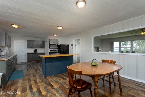 Tiny photo for 161 S Hillcrest Drive, Spring City, TN 37381 (MLS # 1315038)