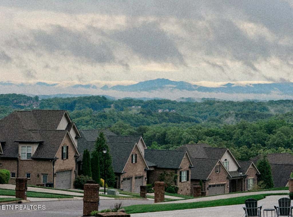 Photo of 605 Blowing Rock Lane, Knoxville, TN 37922 (MLS # 1348385)