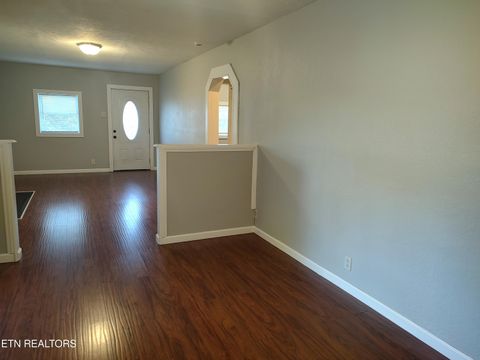 Tiny photo for 414 Hen Valley Rd, Oliver Springs, TN 37840 (MLS # 1318968)