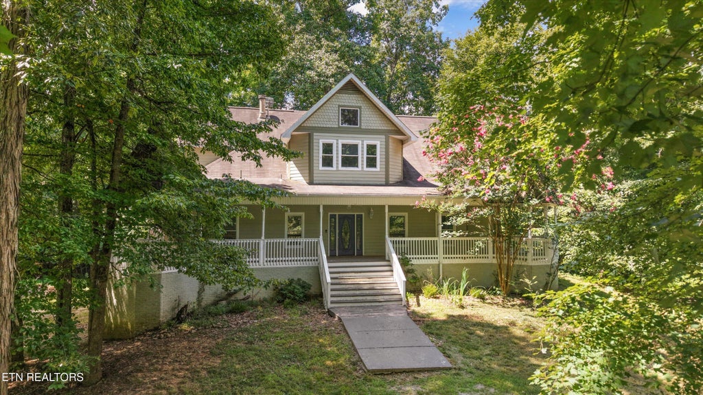 Photo of 400 Cabbage Cemetery Rd, Washburn, TN 37888 (MLS # 1350289)