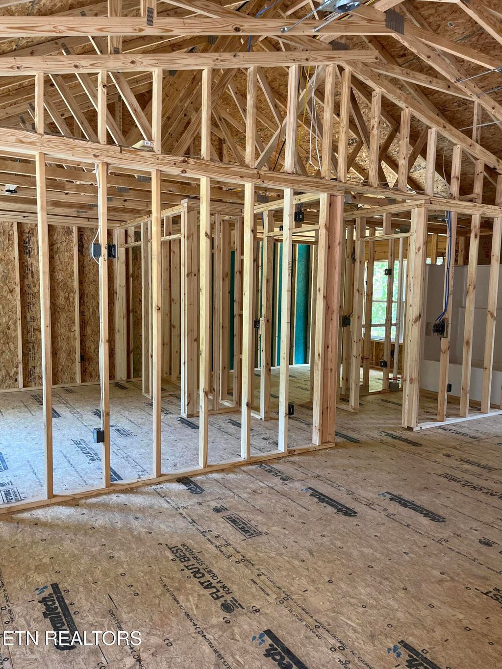 Photo of 41 Peachtree Drive, Crossville, TN 38555 (MLS # 1315440)
