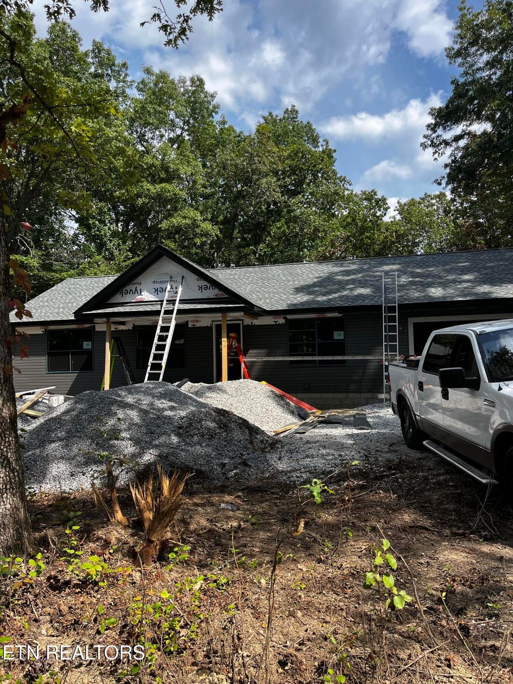 Photo of 41 Peachtree Drive, Crossville, TN 38555 (MLS # 1315440)