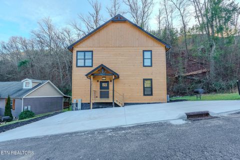 Tiny photo for 3139 Cherokee Valley Drive, Sevierville, TN 37862 (MLS # 1327780)