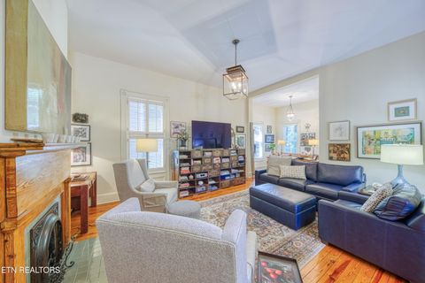 Tiny photo for 1015 Luttrell Street St, Knoxville, TN 37917 (MLS # 1313143)