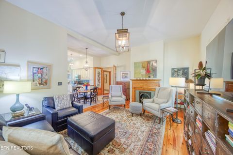 Tiny photo for 1015 Luttrell Street St, Knoxville, TN 37917 (MLS # 1313143)