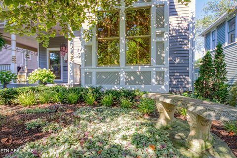 Tiny photo for 1015 Luttrell Street St, Knoxville, TN 37917 (MLS # 1313143)