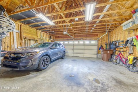 Tiny photo for 1015 Luttrell Street St, Knoxville, TN 37917 (MLS # 1313143)