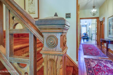 Tiny photo for 1015 Luttrell Street St, Knoxville, TN 37917 (MLS # 1313143)