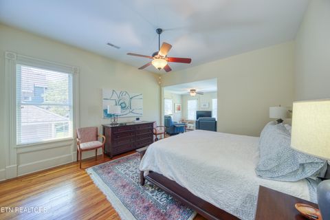 Tiny photo for 1015 Luttrell Street St, Knoxville, TN 37917 (MLS # 1313143)