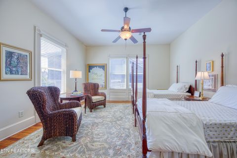 Tiny photo for 1015 Luttrell Street St, Knoxville, TN 37917 (MLS # 1313143)
