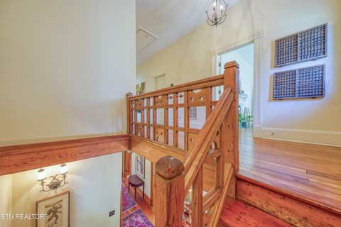 Tiny photo for 1015 Luttrell Street St, Knoxville, TN 37917 (MLS # 1313143)
