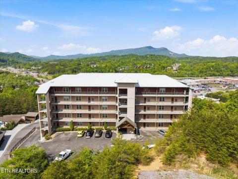Tiny photo for 410 Big Bear Way #UNIT 3005, Pigeon Forge, TN 37863 (MLS # 1356139)