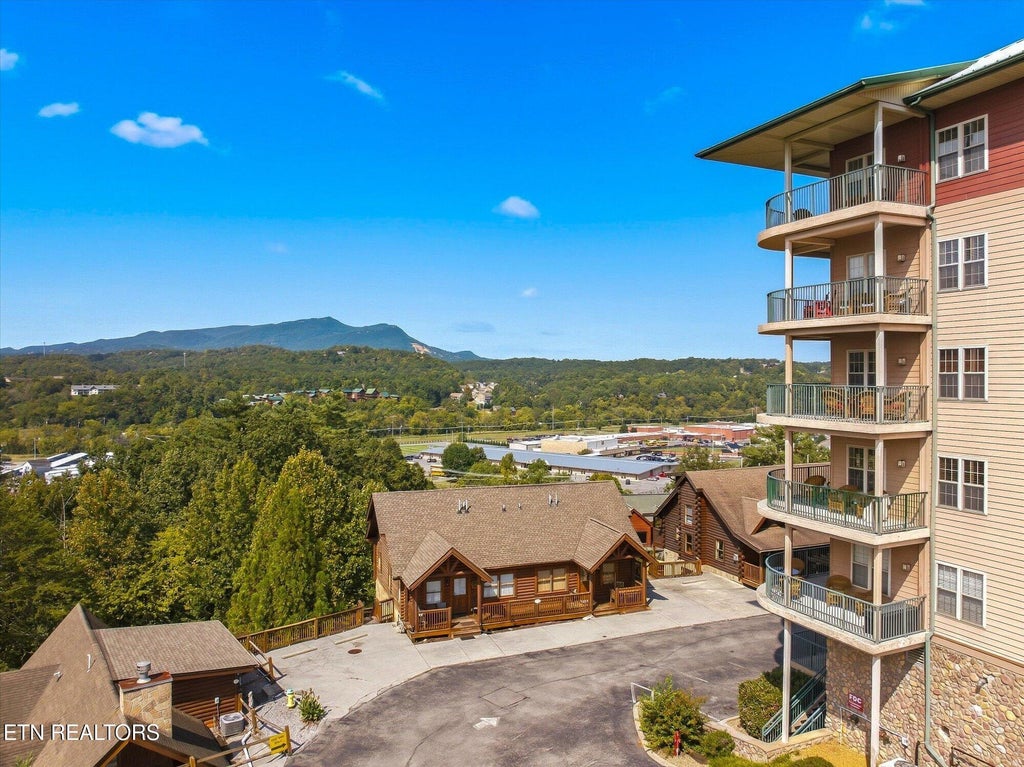 Photo of 410 Big Bear Way #UNIT 3005, Pigeon Forge, TN 37863 (MLS # 1356139)