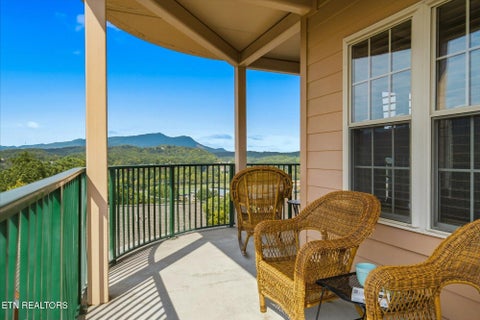 Tiny photo for 410 Big Bear Way #UNIT 3005, Pigeon Forge, TN 37863 (MLS # 1356139)