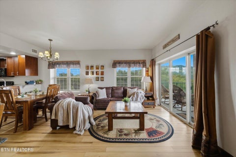 Tiny photo for 410 Big Bear Way #UNIT 3005, Pigeon Forge, TN 37863 (MLS # 1356139)