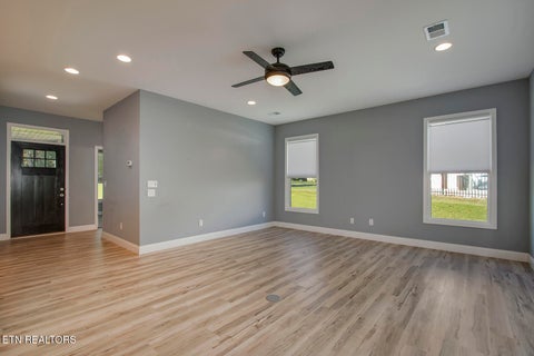 Tiny photo for 211 Ogana Lane, Loudon, TN 37774 (MLS # 1359860)